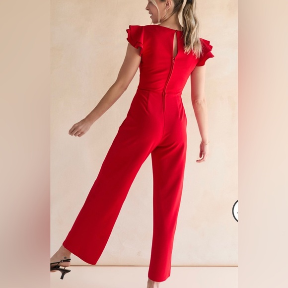 Red ruffle sleeve jumpsuit - Picture 2 of 3